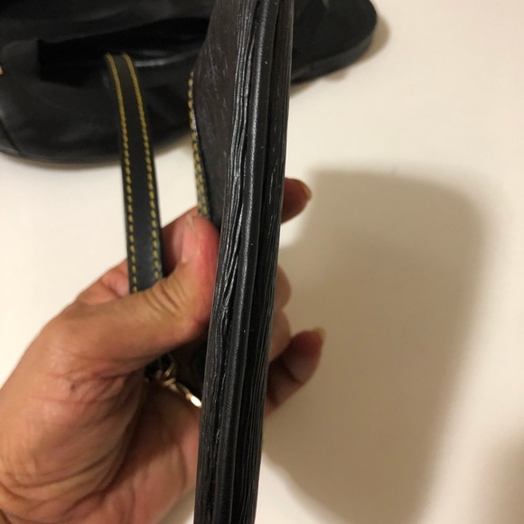 Dooney Brourk Leather wristlet brand new - Picture 13 of 15